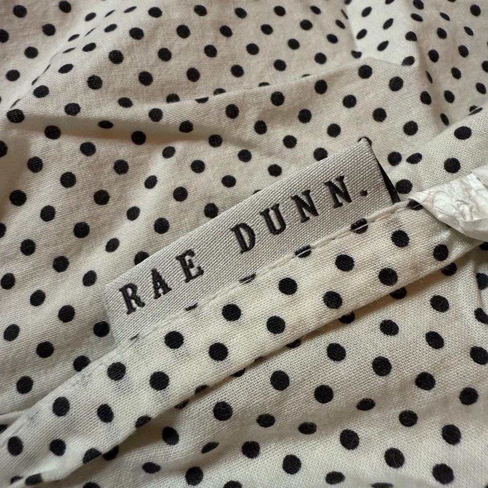 🖤 Rae Dunn “DREAM” Pillow Sham 🖤‎